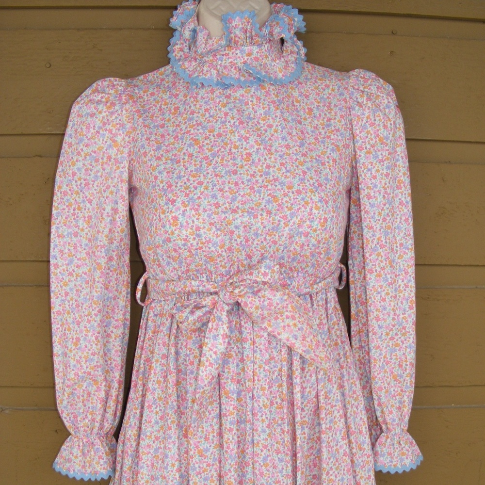 SOLD!! Vtg YVES SAINT LAURENT Girls Dress, 8 - Picture 2 of 7